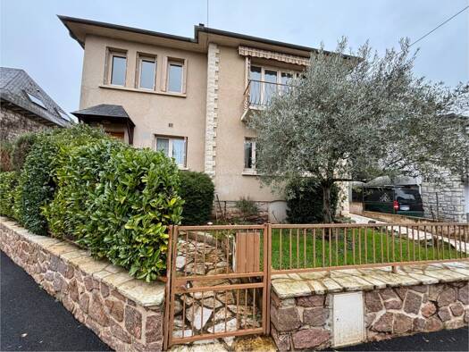 Maison à vendre 244 000 € 7 pièces 5 chambres 137 m² 655 m² de terrain Hôpital Brive-la-Gaillarde 19100