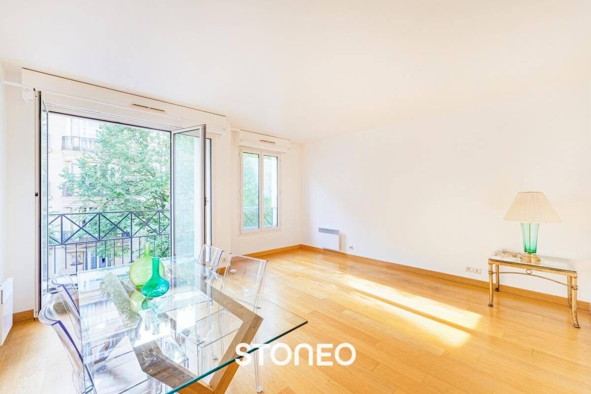 Appartement 2 pièces 60 m² · à Paris 16ème Arrondissement · 60 m² · 700 000 €