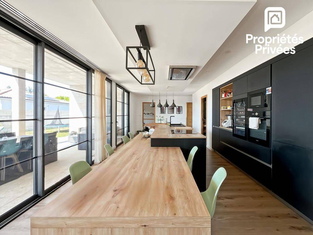 Maison 4 pièces 150 m² · à Margaux-Cantenac · 150 m² · 519 000 €