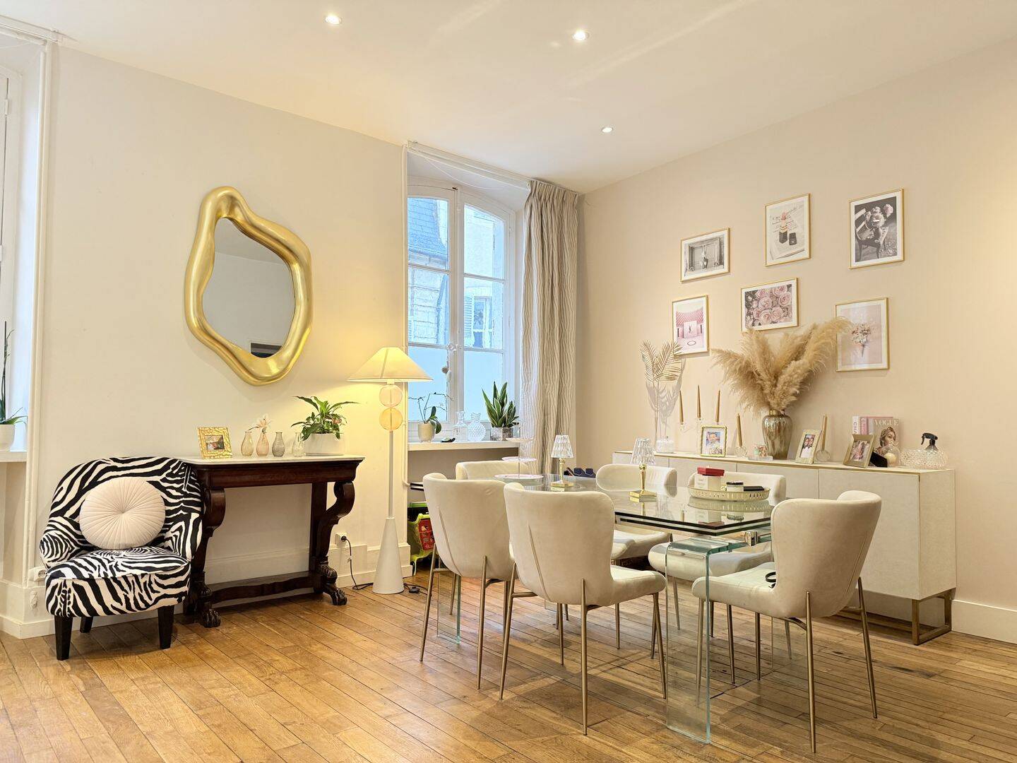 Appartement 4 pièces 127 m² · à Bourges · 127 m² · 297 000 €