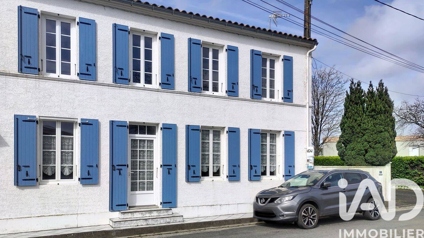 Maison 4 pièces 90 m² · à Thairé · 90 m² · 120 000 €