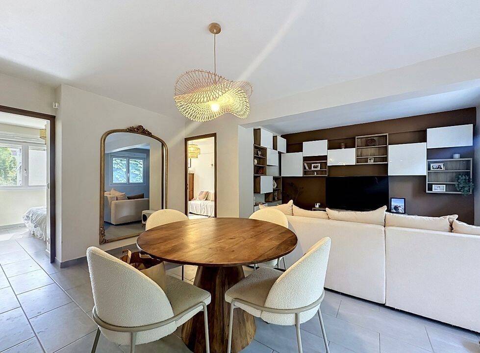 Appartement 3 pièces 67 m² · à Saint-Maur-des-Fossés · 67 m² · 1 700 €