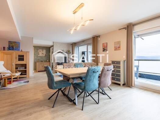 Appartement à vendre 359 000 € 5 pièces 3 chambres 108 m² Étage 2/2 Tilleroyes Besançon 25000
