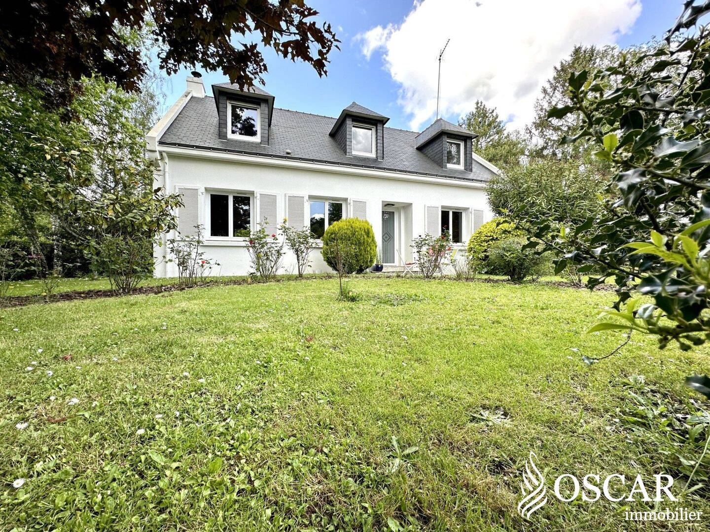 Maison 8 pièces 203 m² · à Thouaré-sur-Loire · 203 m² · 499 500 €