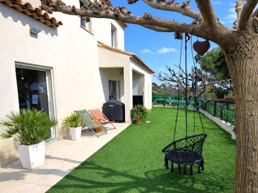 Villa à vendre 1 030 000 € 5 pièces 4 chambres 145 m² 1 276 m² de terrain Sud Ouest Bormes-les-Mimosas 83230