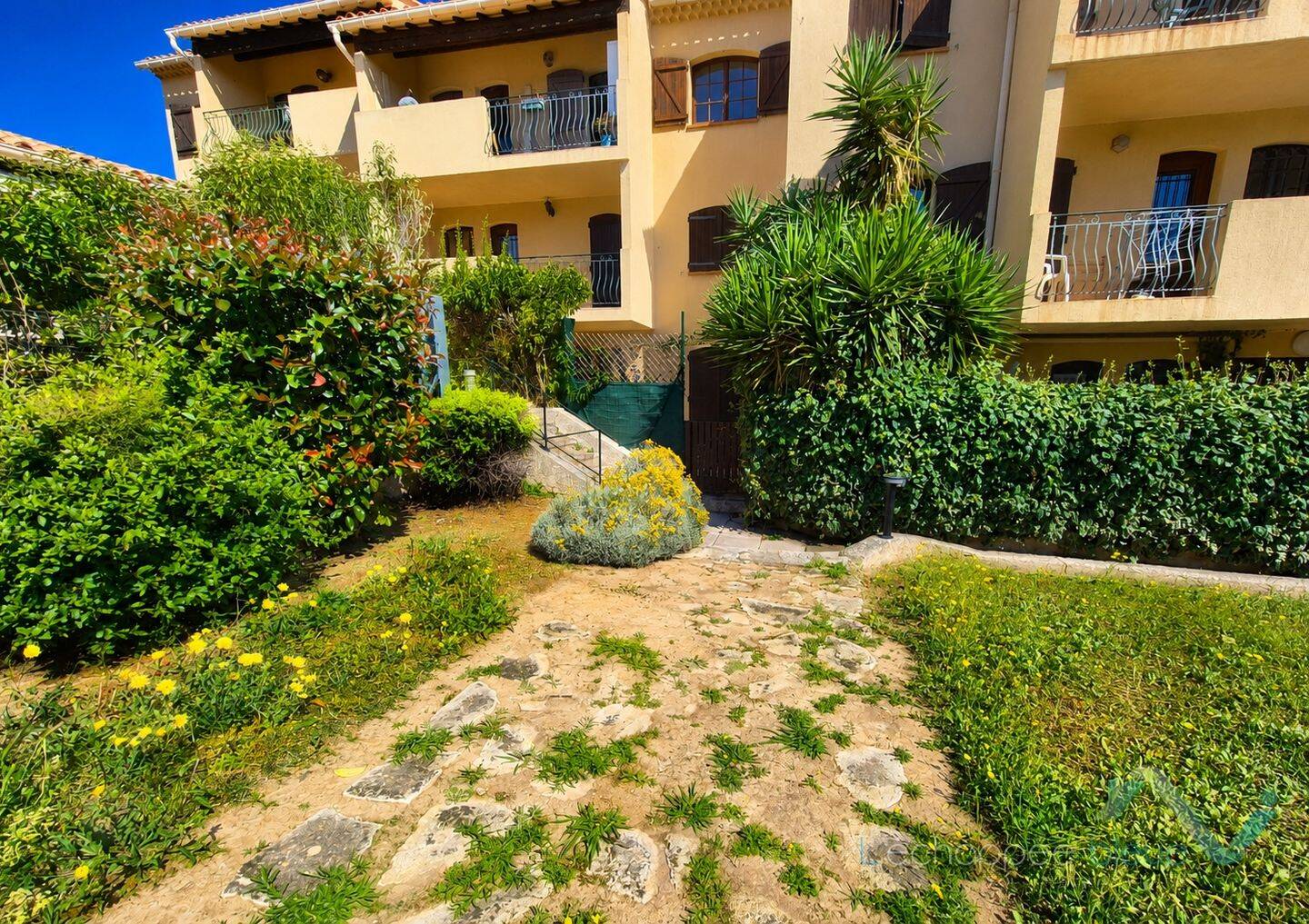 Appartement 2 pièces 55 m² · à Carqueiranne · 54,7 m² · 309 000 €