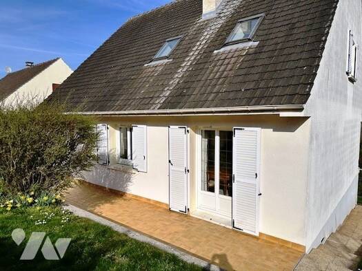 Maison à vendre 232 000 € 6 pièces 4 chambres 147 m² 612 m² de terrain Château-Thierry 02400