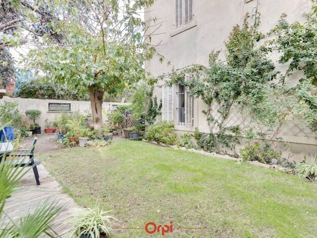 Appartement à vendre 200 000 € 3 pièces 2 chambres 77 m² 2 étages Saint Just Marseille 13ème arrondissement 13013