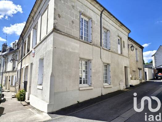 Maison de ville à vendre 225 000 € 4 pièces 3 chambres 128 m² 50 m² de terrain Azay-le-Rideau 37190