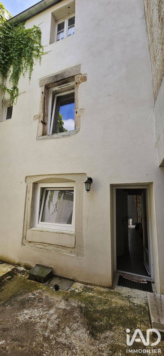 Maison 4 pièces 93 m² · à Champlitte · 92,9 m² · 56 000 €