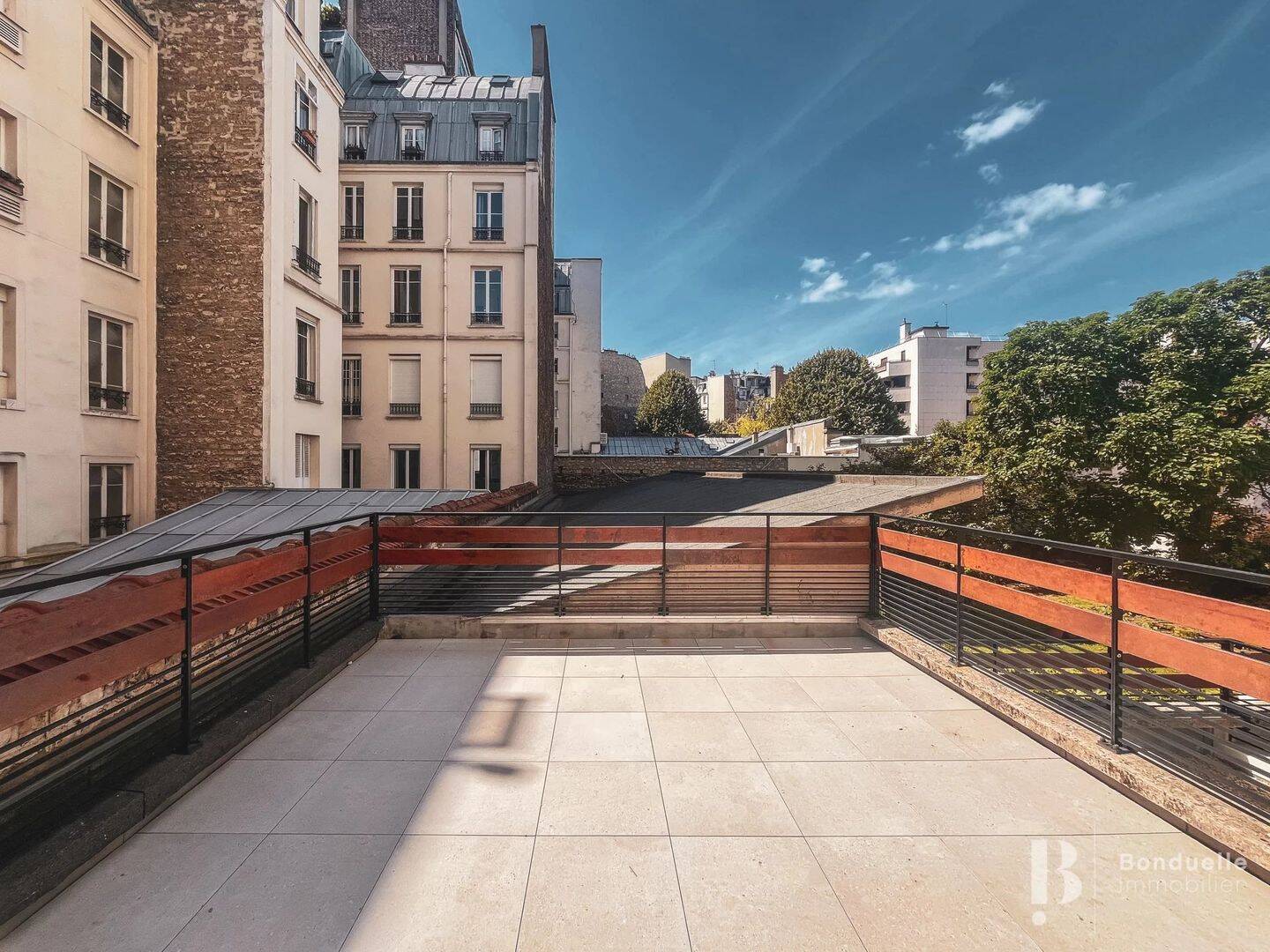 Appartement 1 pièce 32 m² · à Paris 17ème Arrondissement · 32,2 m² · 1 567 €/mois