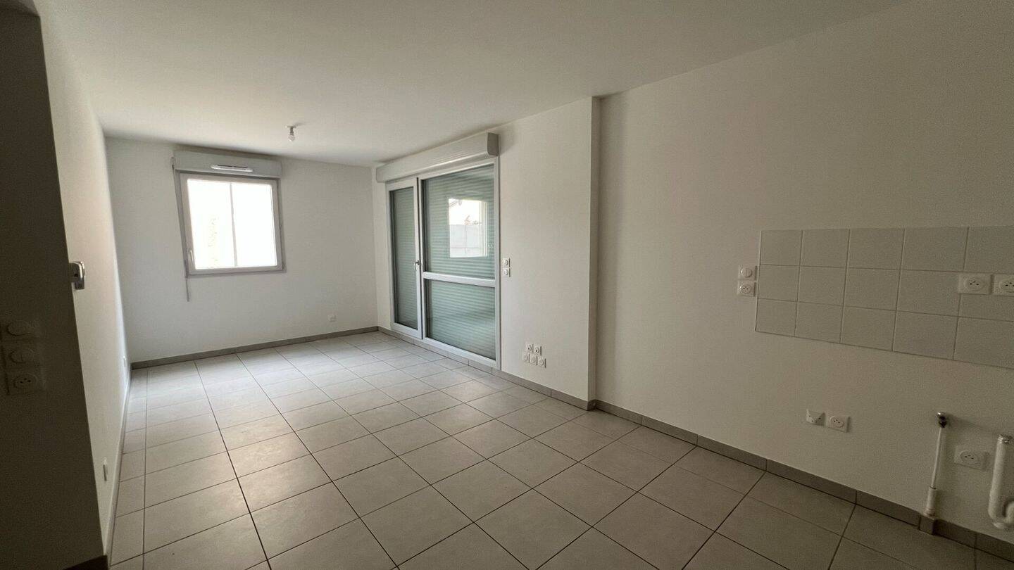 Appartement 3 pièces 56 m² · à Rillieux-la-Pape · 56 m² · 905 €