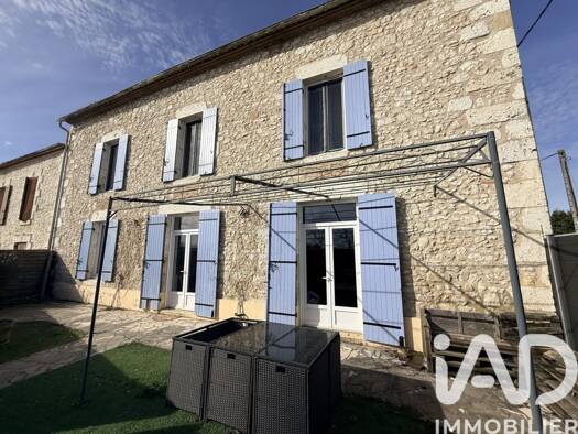 Maison à vendre 229 900 € 7 pièces 6 chambres 283 m² Moustier 47800