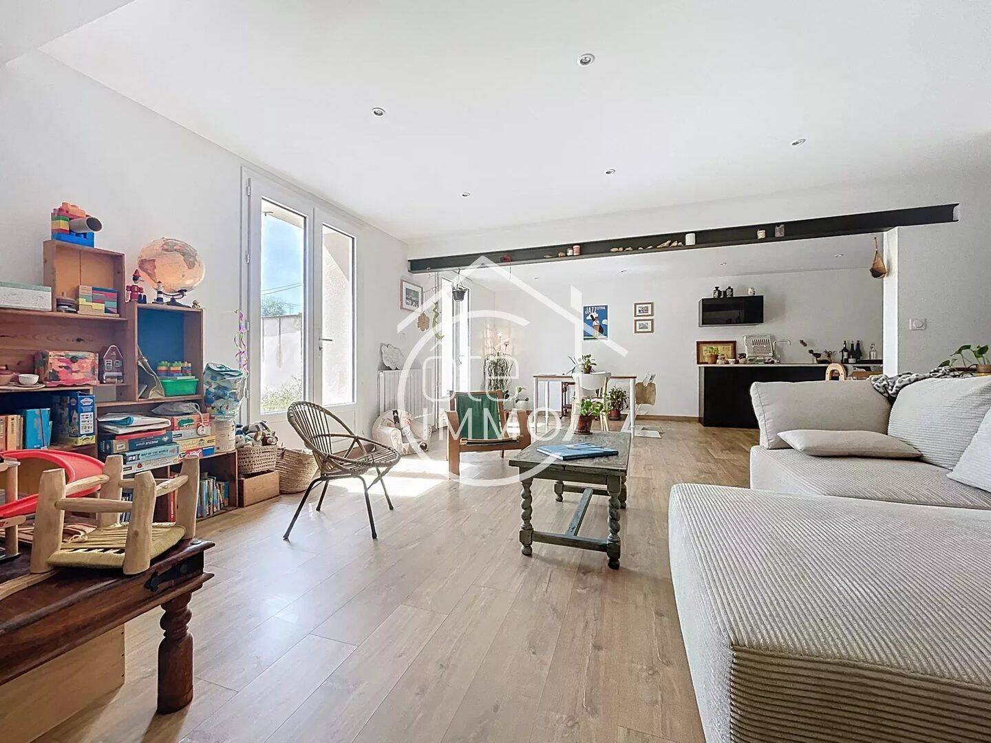 Maison 4 pièces 136 m² · à Saint-Magne-de-Castillon · 136 m² · 235 000 €
