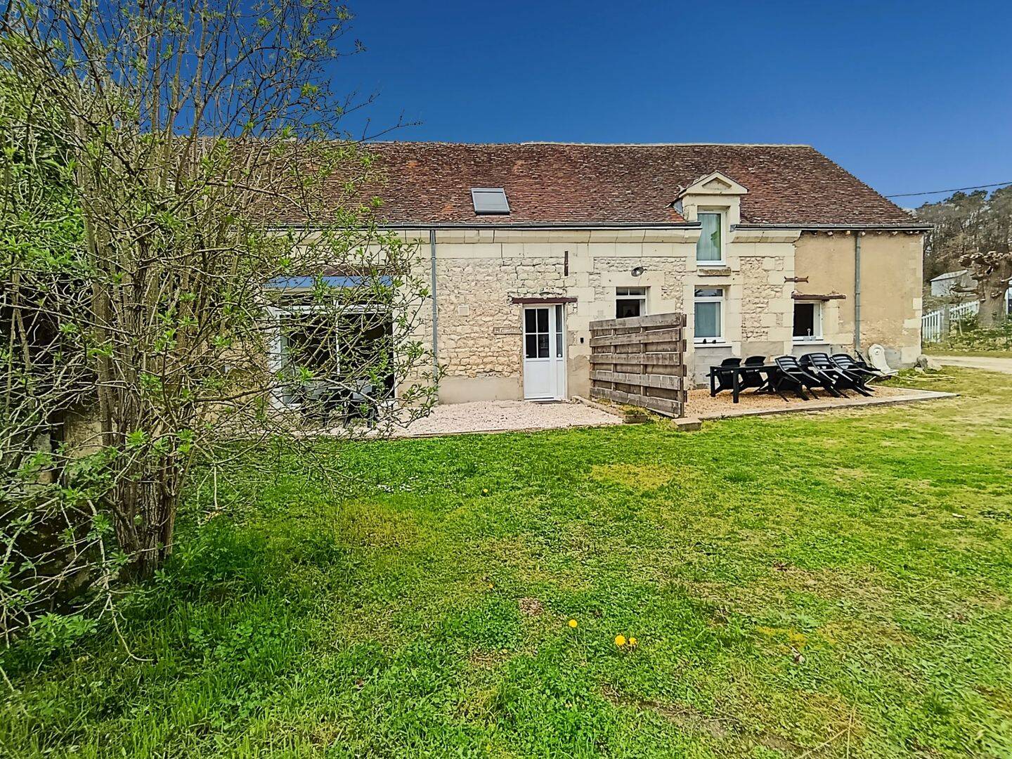 Maison 7 pièces 154 m² · à Noyers-sur-Cher · 154 m² · 259 000 €