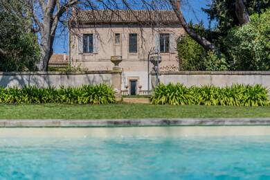 Hôtel particulier à vendre 895 000 € 2 pièces 4 chambres 240 m² Aigues-Vives 30670