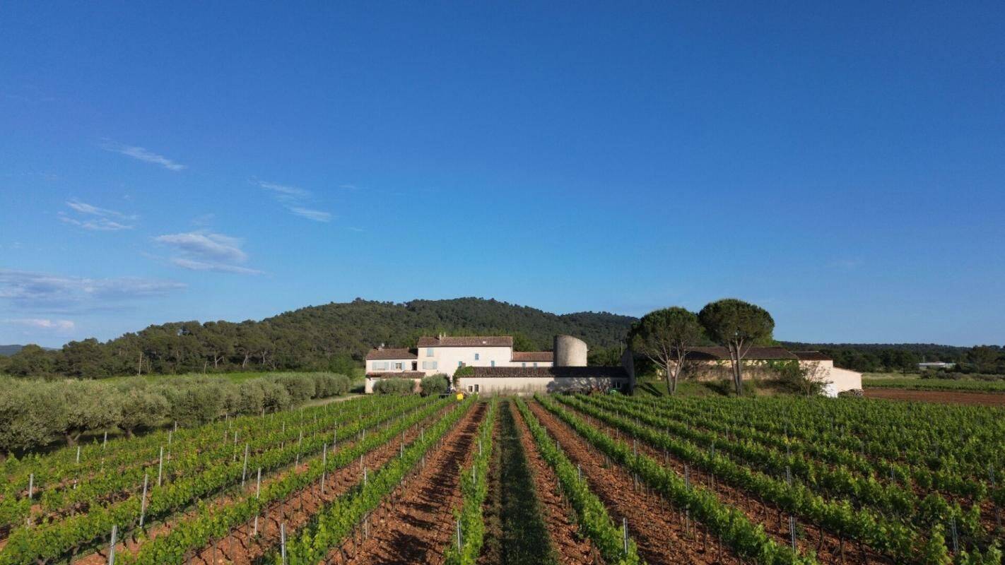 Maison 10 pièces 600 m² · à Cuers · 600 m² · 4 990 000 €