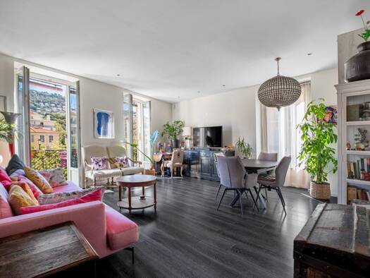 Appartement à vendre 486 000 € 3 pièces 2 chambres 72,5 m² Étage 3/5 Le Port Nice 06300