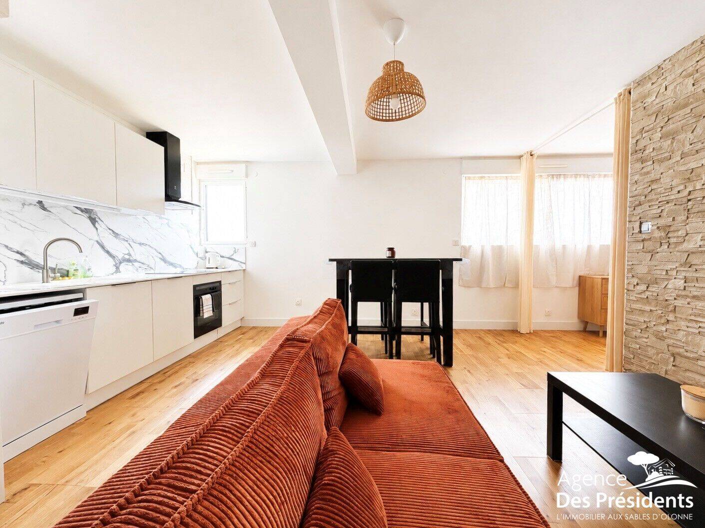 Appartement 5 pièces 100 m² · à Les Sables-d'Olonne · 100 m² · 392 000 €