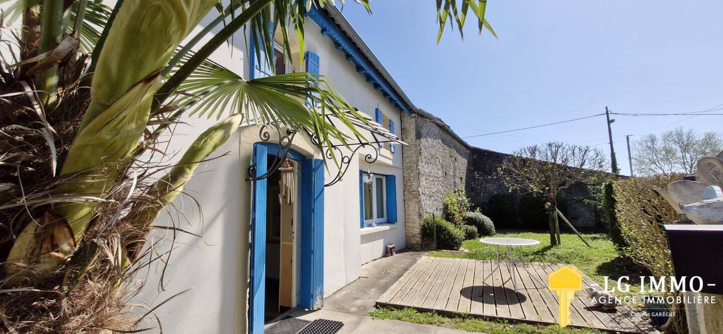 Maison 5 pièces 149 m² · à Gémozac · 149 m² · 157 500 €