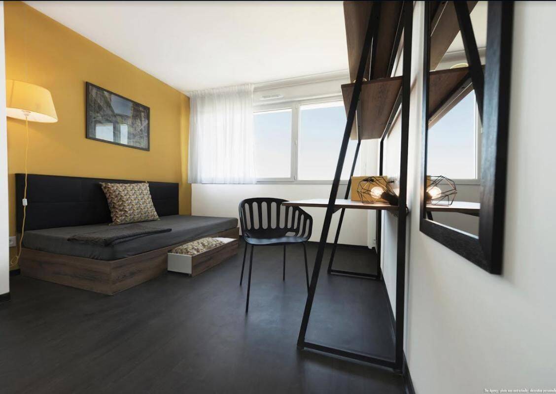 Appartement 1 pièce 19 m² · à Nîmes · 19 m² · 600 €