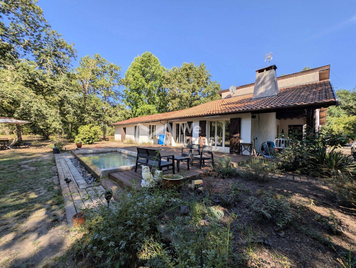 Maison 9 pièces 216 m² · à Moustey · 216 m² · 555 000 €