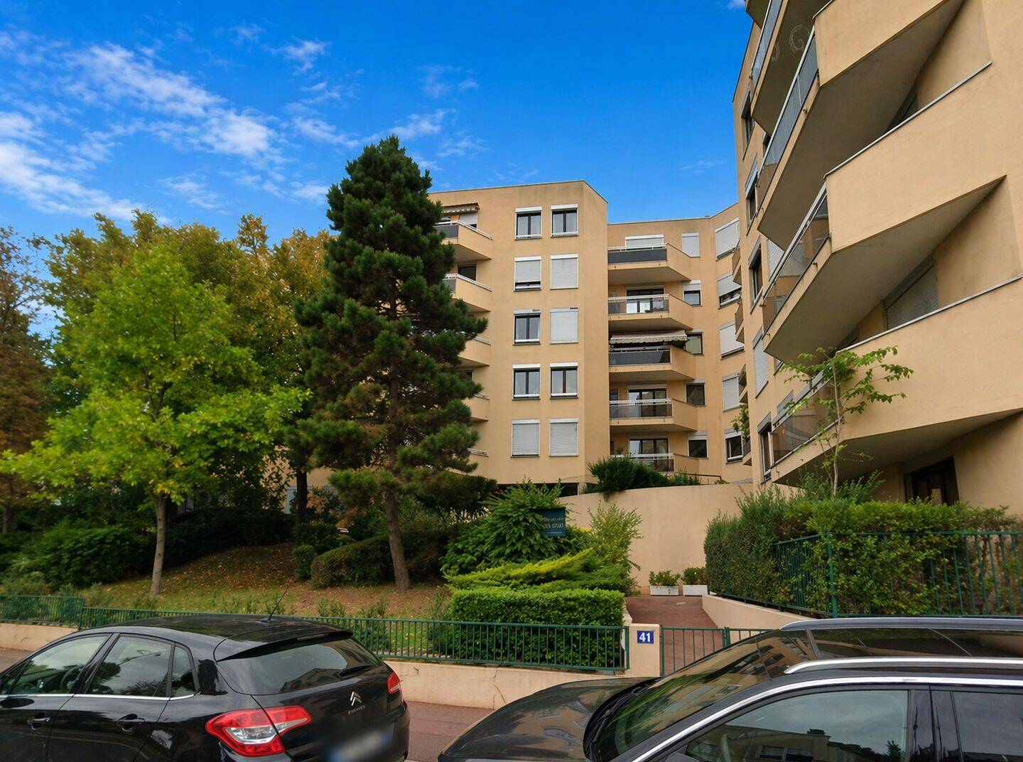 Appartement 2 pièces 48 m² · à Saint-Maurice · 47,6 m² · 250 000 €