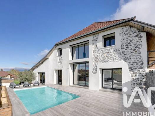 Maison à vendre 1 290 000 € 6 pièces 5 chambres 322 m² 859 m² de terrain Cuvat 74350