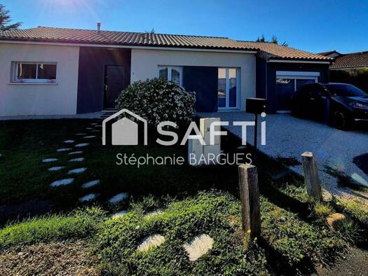 Maison à vendre 270 000 € 4 pièces 3 chambres 117 m² 529 m² de terrain Iteuil 86240