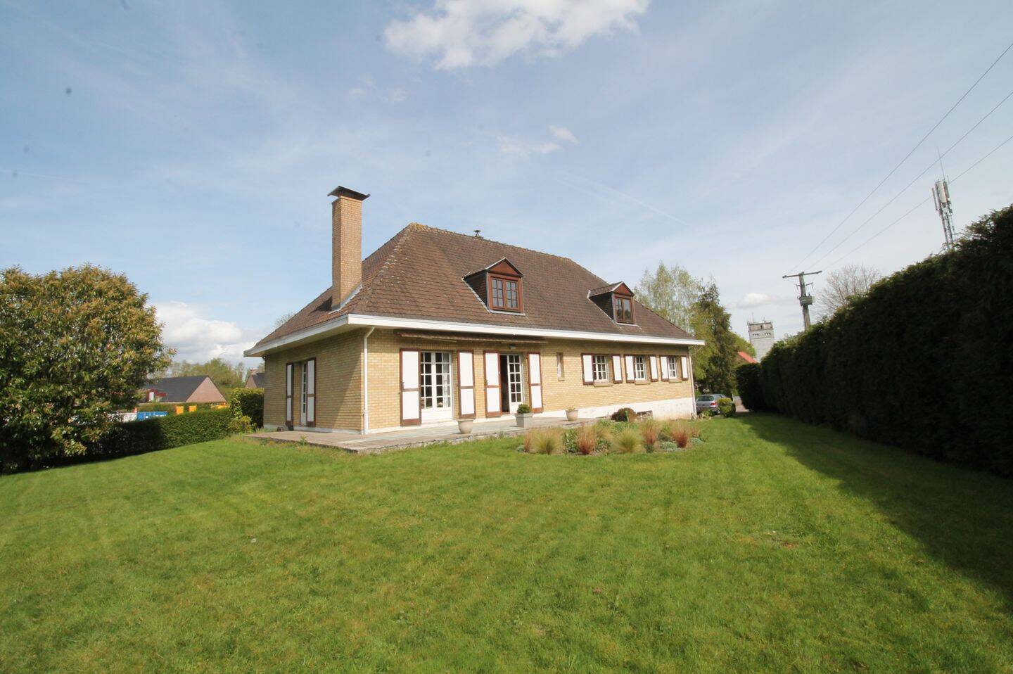 Maison 7 pièces 145 m² · à Wormhout · 144,6 m² · 332 000 €