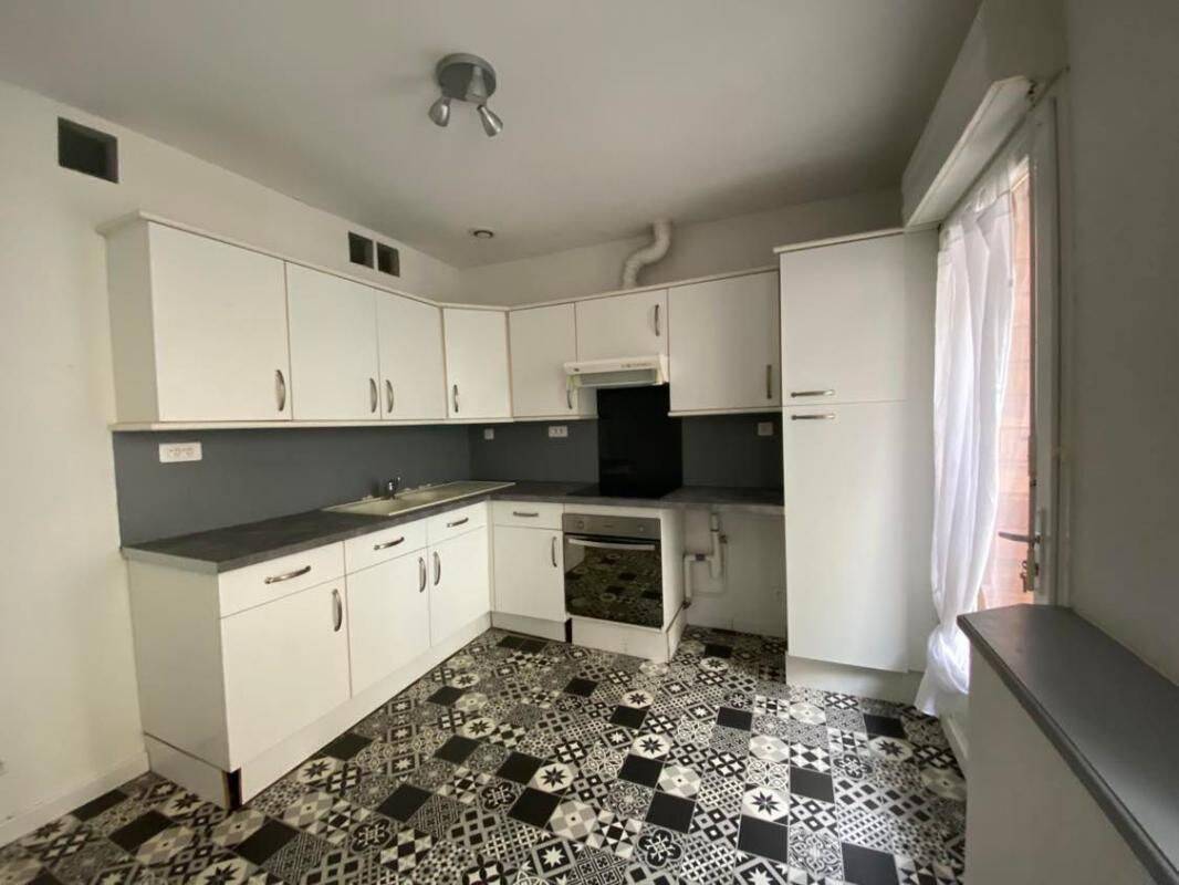 Appartement 3 pièces 64 m² · à Castres · 64,2 m² · 550 €