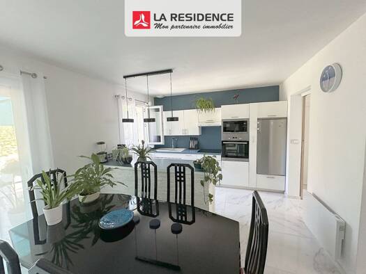 Maison à vendre 310 000 € 5 pièces 3 chambres 80 m² 270 m² de terrain Saint-Denis 93380