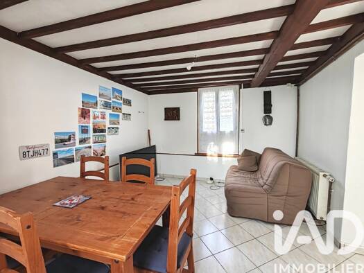 Maison de ville à vendre 120 000 € 3 pièces 2 chambres 70 m² 120 m² de terrain Boves 80440