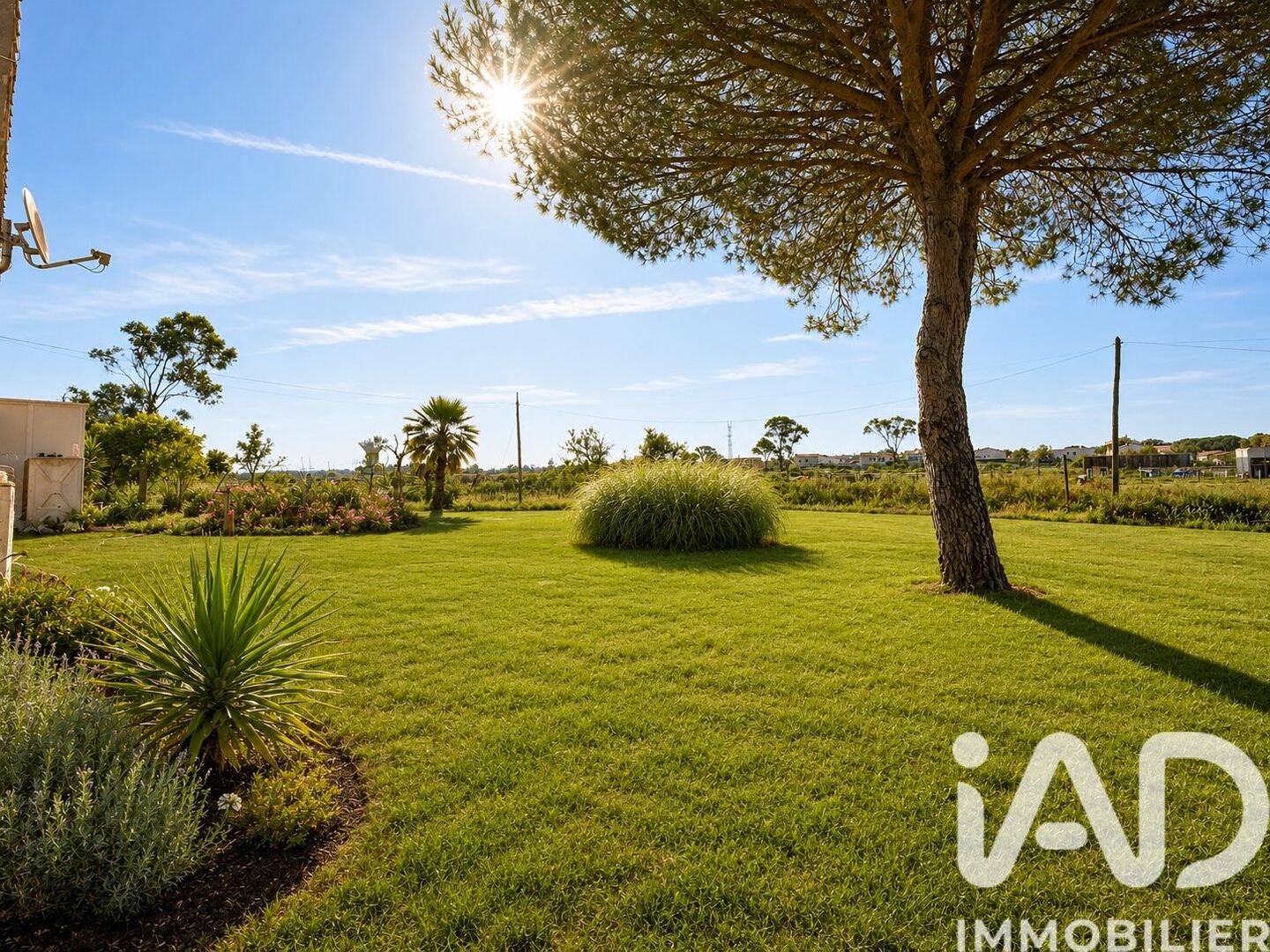 Maison 9 pièces 263 m² · à Port-Saint-Louis-du-Rhône · 263 m² · 480 000 €