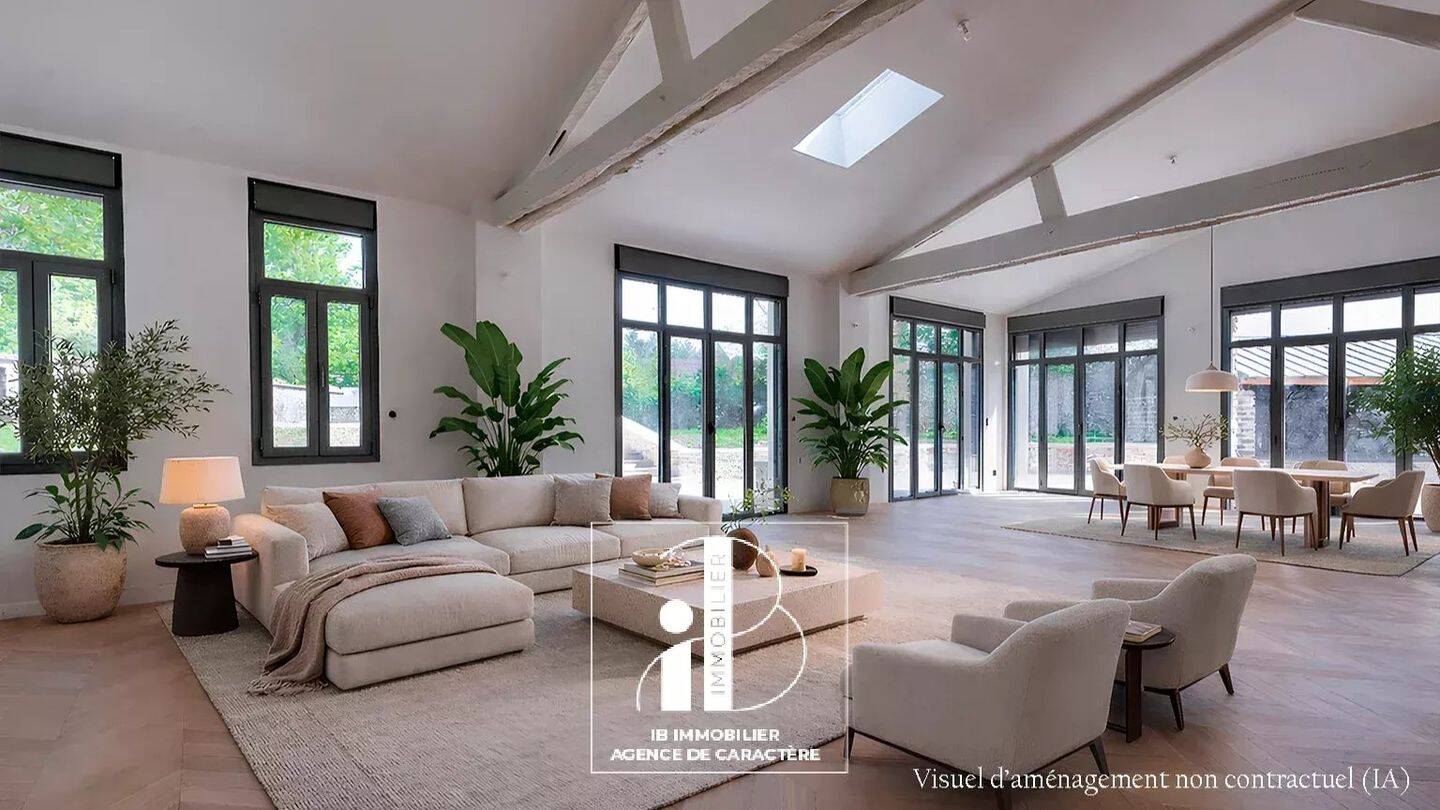 Maison 10 pièces 515 m² · à Fontainebleau · 515 m² · 1 940 000 €