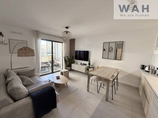 Appartement à vendre - Première occupation 262 999 € 3 pièces 2 chambres 60 m² Étage 1/3 Jardins de la Fontaine Nîmes 30000