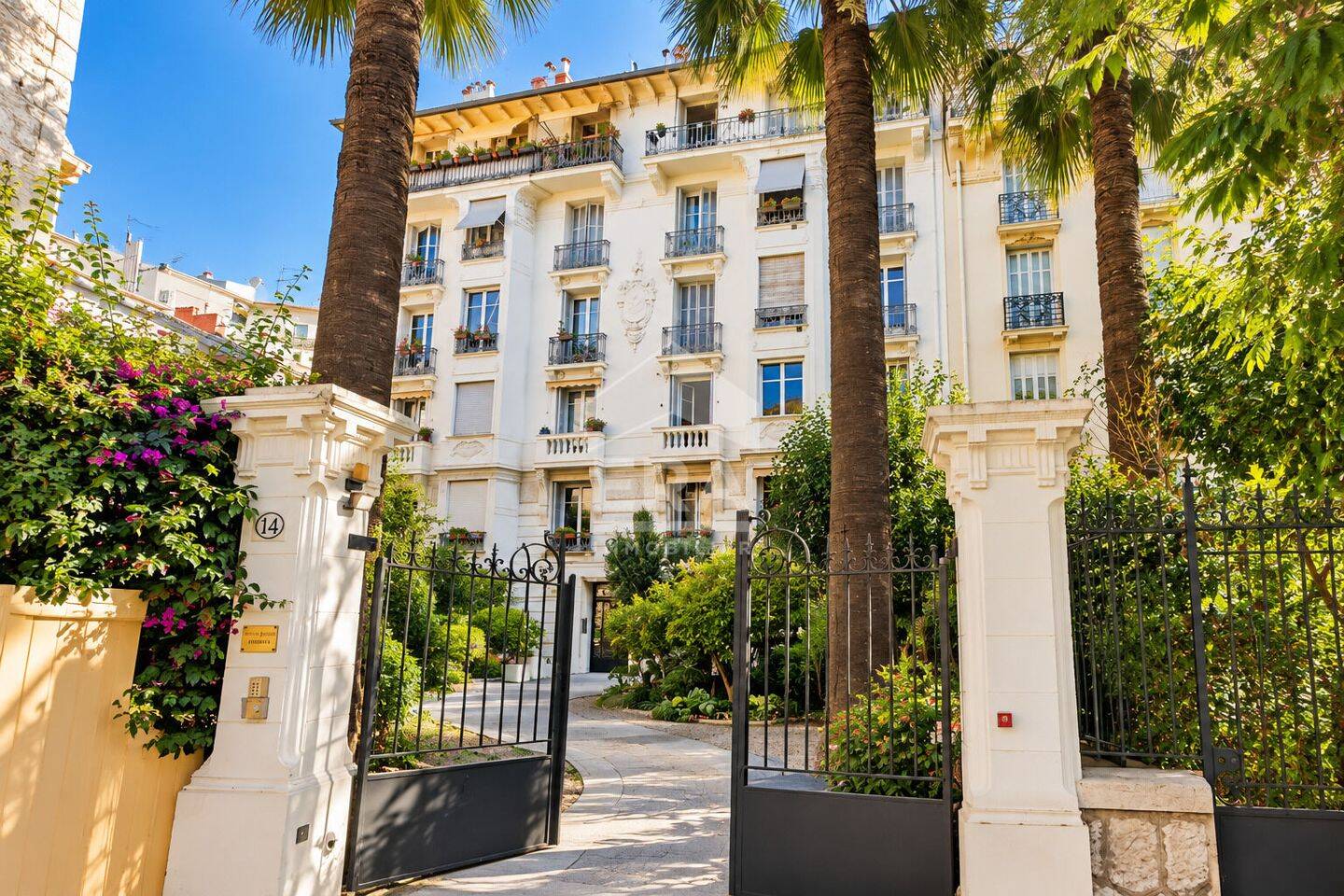 Appartement 4 pièces 97 m² · à Nice · 96,7 m² · 850 000 €