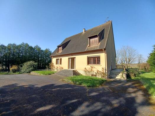 Maison à vendre 139 800 € 5 pièces 4 chambres 181 m² 1 796 m² de terrain Pouilly-sur-Loire 58150
