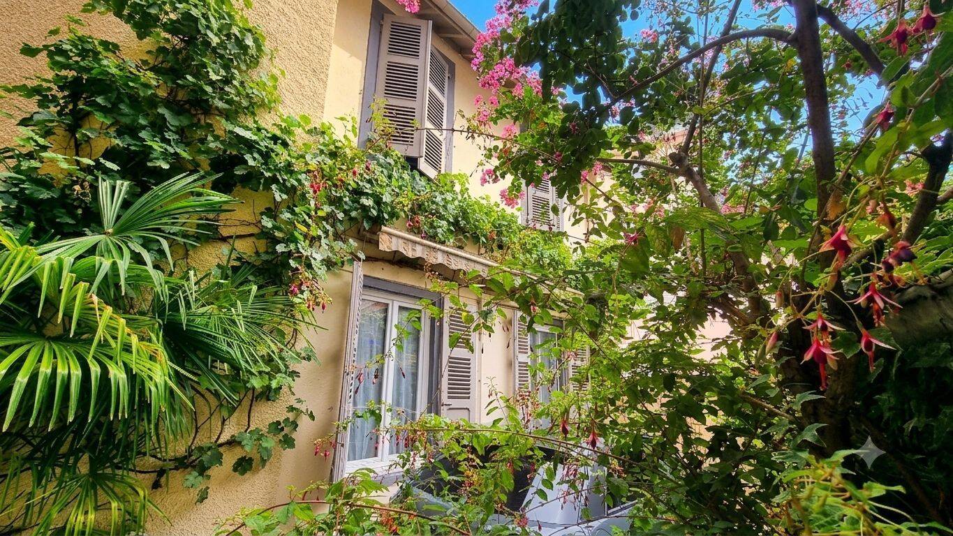 Maison 3 pièces 66 m² · à Pau · 65,9 m² · 210 000 €