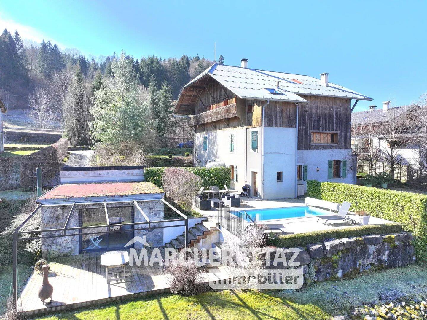 Maison 8 pièces 246 m² · à La Rivière-Enverse · 246,1 m² · 845 000 €