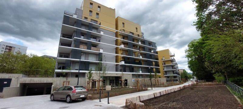 Appartement 2 pièces 46 m² · à Grenoble · 46,2 m² · 650 €