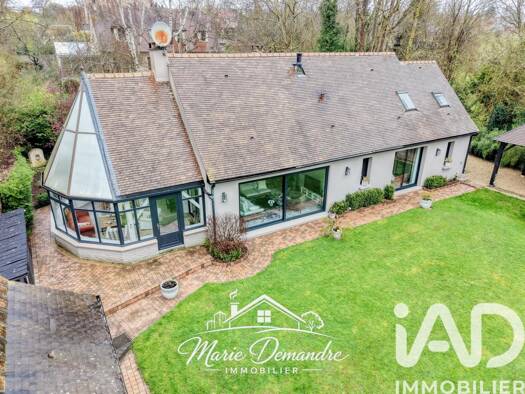 Maison à vendre 699 000 € 5 pièces 3 chambres 152 m² 1 155 m² de terrain Neauphle-le-Vieux 78640