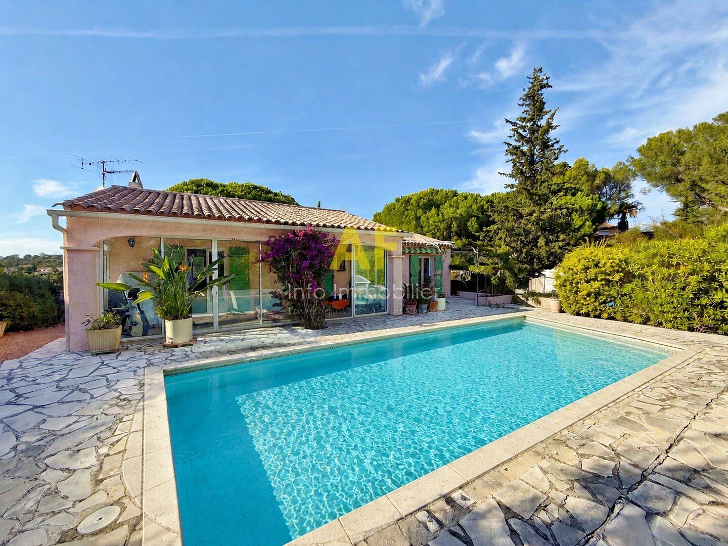 Maison 4 pièces 85 m² · à Saint-Raphaël · 85 m² · 649 000 €
