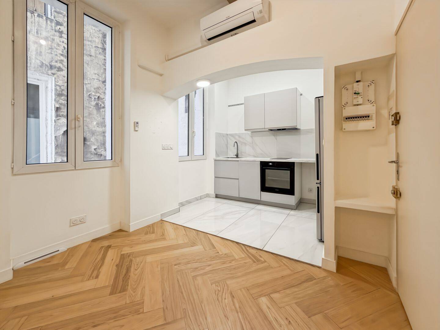 Appartement 2 pièces 22 m² · à Marseille 1er Arrondissement · 22,1 m² · 769 €/mois