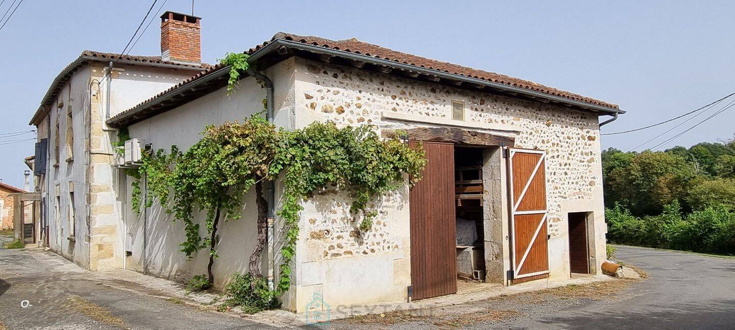 Maison 6 pièces 152 m² · à Vitrac-Saint-Vincent · 152 m² · 139 925 €