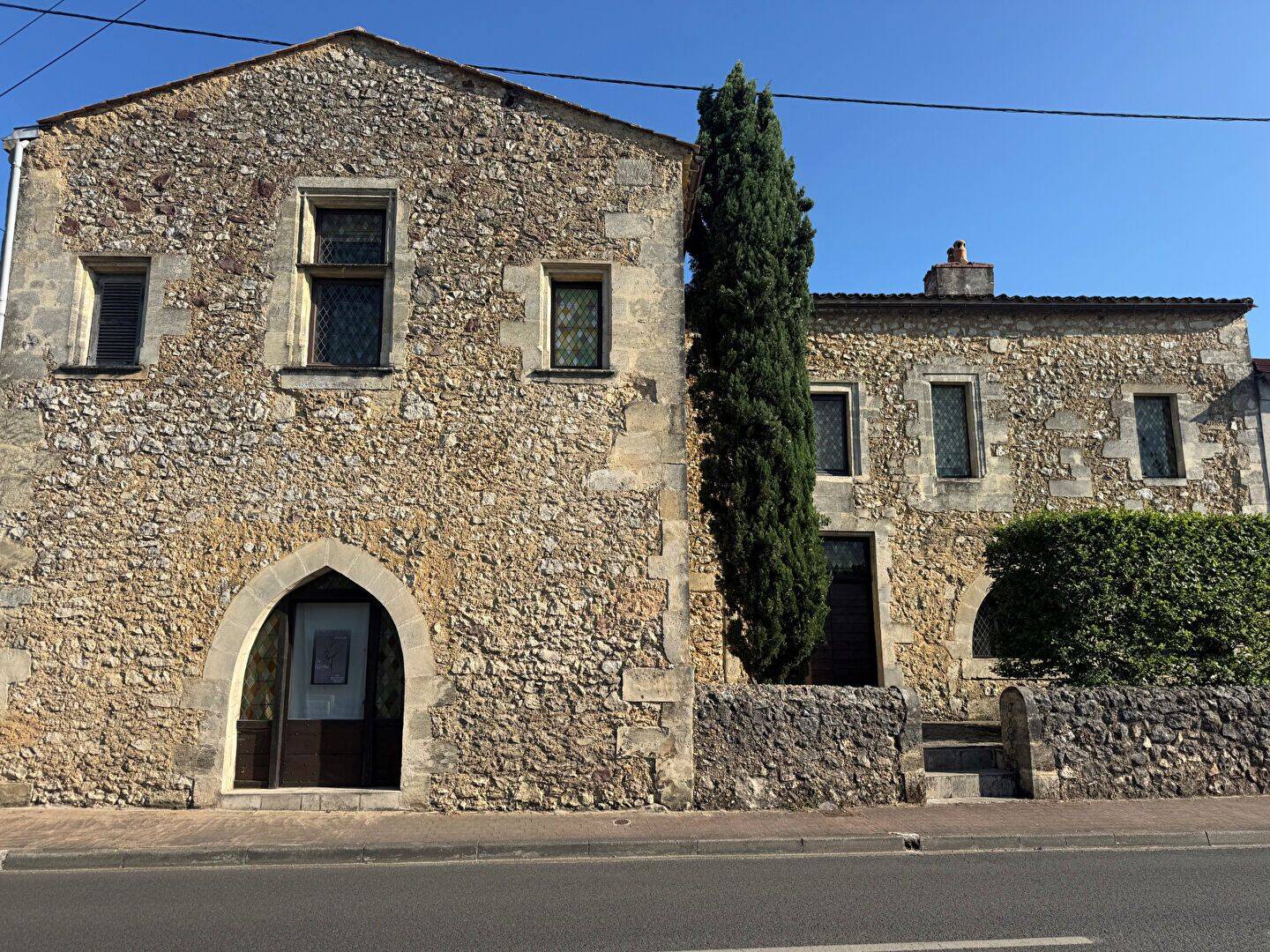 Maison 10 pièces 300 m² · à Pessac · 300 m² · 1 345 000 €