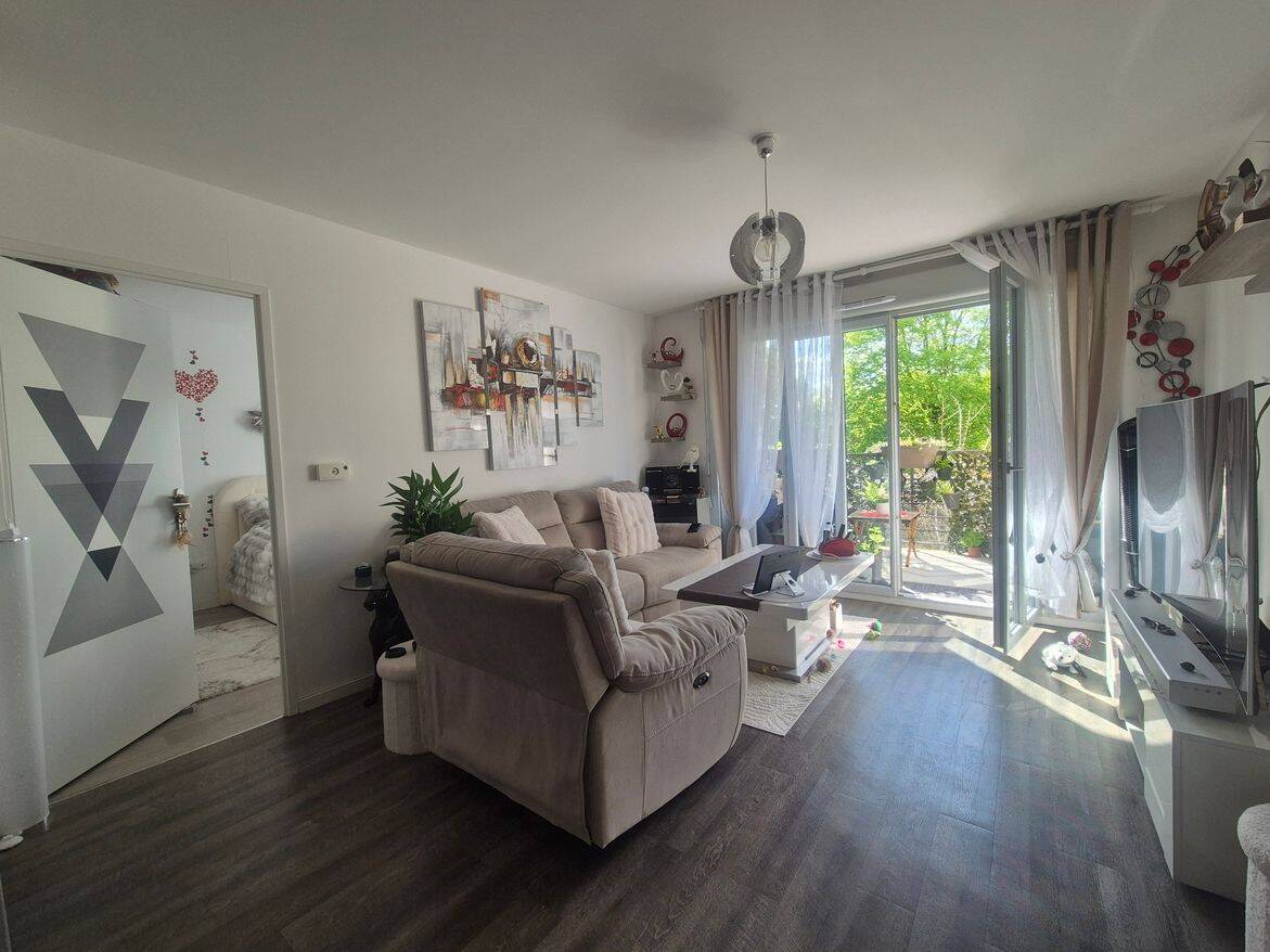 Appartement 2 pièces 42 m² · à Tigery · 41,5 m² · 753 €/mois