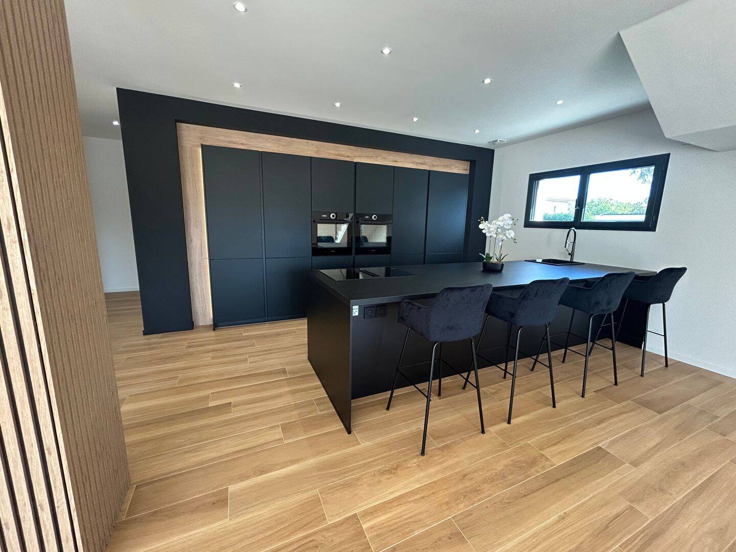Maison 7 pièces 177 m² · à Cranves-Sales · 177 m² · 899 000 €