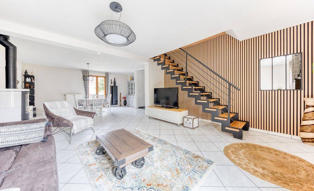 Maison 5 pièces 125 m² · à Ozoir-la-Ferrière · 125 m² · 369 990 €