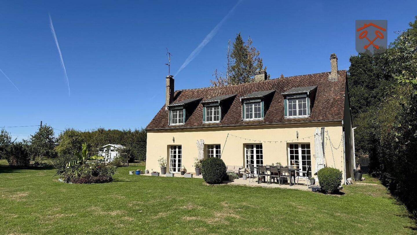 Maison 7 pièces 160 m² · à L'Aigle · 160 m² · 284 000 €